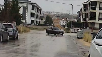 Yavuz YILMAZ/ İNEGÖL(Bursa), – BURSA’nın İnegöl ilçesinde trafikte drift atan