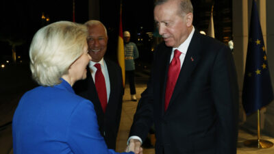 ‘ERDOĞAN, TÜRKİYE’NİN BEKLENTİSİNİN AVRUPA BİRLİĞİ ÜYELİK SÜRECİNİN CANLANDIRILMASI OLDUĞUNU İFADE
