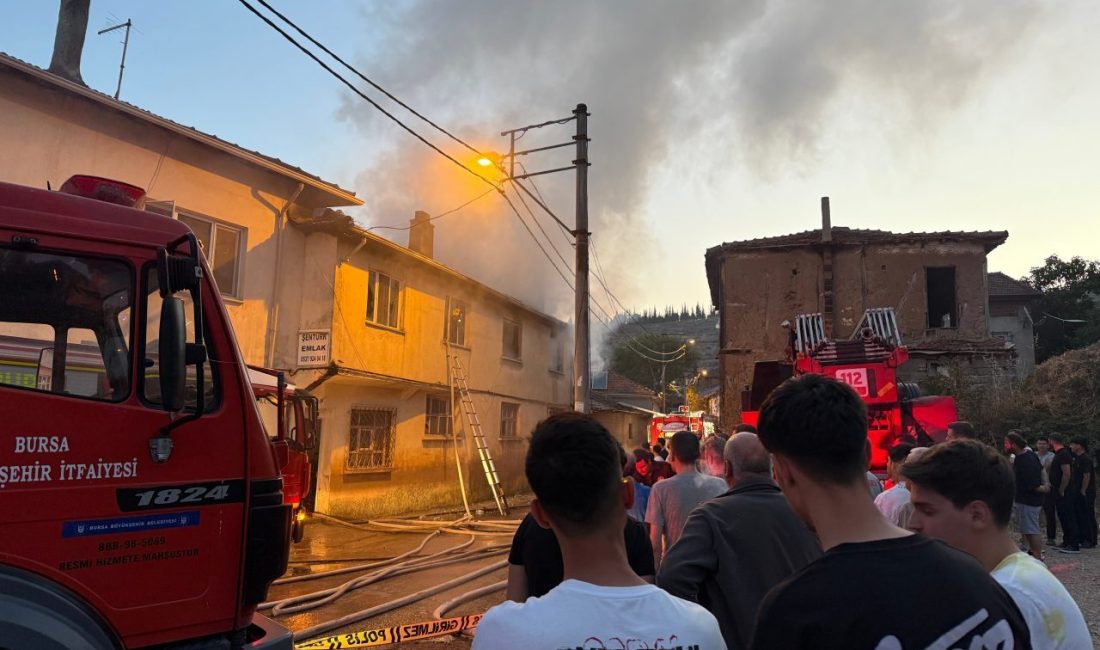 Yiğithan HÜYÜK/BURSA, – BURSA’da, 2 katlı evin üst katındaki dairede