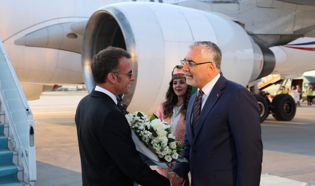 ANKARA, – FRANSA Cumhurbaşkanı Emmanuel Macron, NATO Liderler Zirvesi’ne katılmak