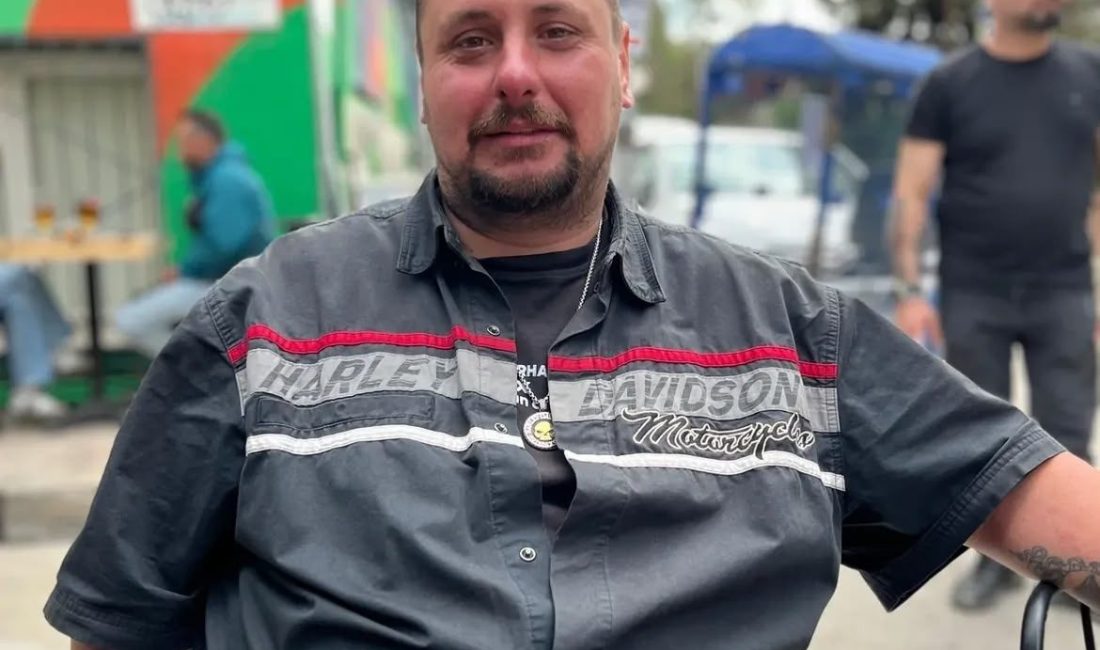 İZMİR, – İZMİR’in Bayraklı ilçesinde motokurye Akın Payaz’ın (33) hayatını