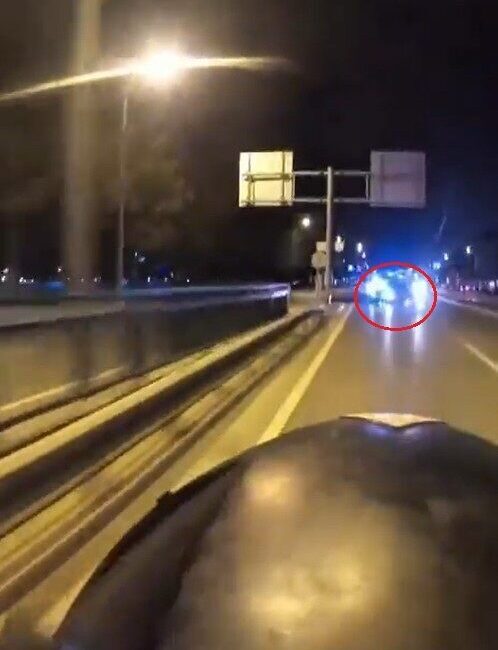 Muhammet SEZGİN/BURSA, – BURSA’da refüje çarpıp takla atan otomobilin sürücüsü