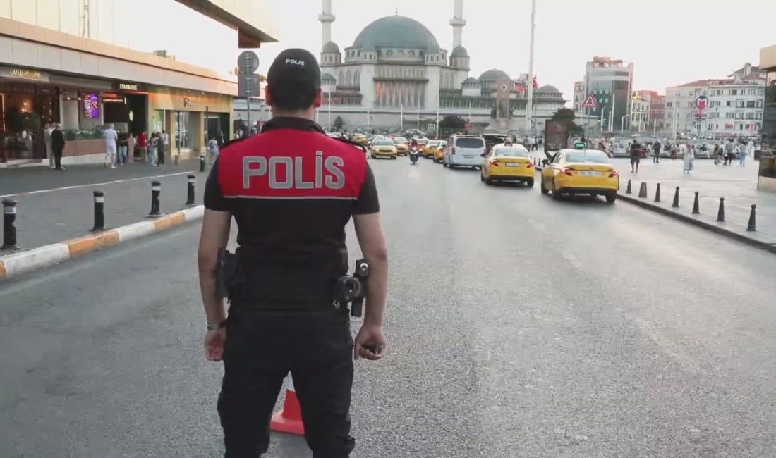 Hadican EROL/İSTANBUL, – İSTANBUL’da polis ekipleri il genelinde eş zamanlı