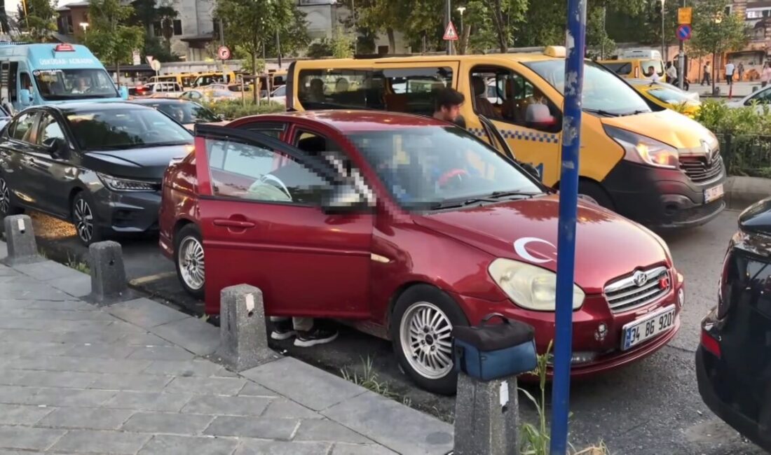 Mert ORDU/İSTANBUL, – ÜSKÜDAR’da park halindeki bir otomobilin sürücü koltuğunda