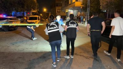 İhsan DÖRTKARDEŞ/İSTANBUL, – AVCILAR’da parkta bulunan Aydın D., yanına yaklaşan