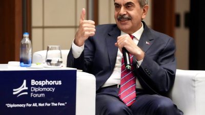 Tuğçe SEZER ODABAŞI-Fırat ALKIZ/İSTANBUL, – BOSPHORUS Diplomasi Forumu’nda konuşan Milli