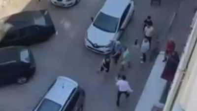 Uğur Samet AVCI/ İSTANBUL, – BAKIRKÖY’de 2 kişi arasında çıkan