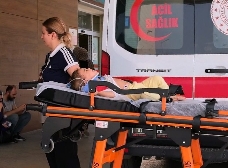 Yavuz YILMAZ/ İNEGÖL(Bursa), – BURSA’nın İnegöl ilçesinde 2’nci katın balkonundan