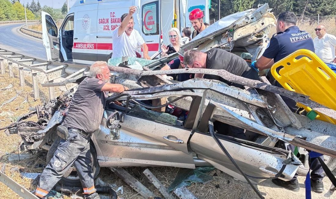 Yiğithan HÜYÜK-Yasin KESKİN/BURSA, – BURSA’da bariyerlere çarpan otomobilin sürücüsü Enver