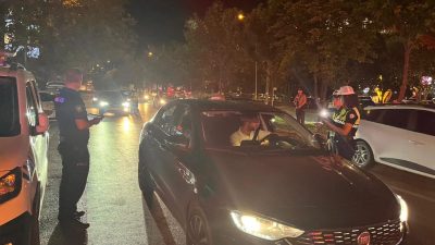 Muhammet SEZGİN/ BURSA, – BURSA’da polis ekiplerince Osmangazi, Nilüfer ve