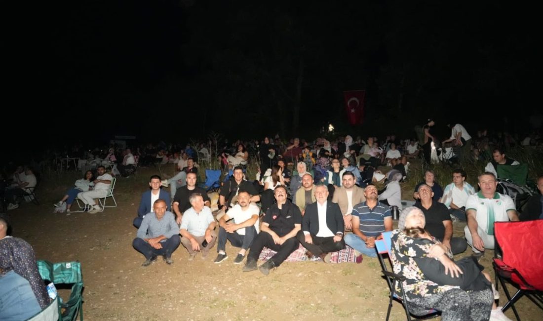 Mine AK/YENİŞEHİR (Bursa), – BURSA’da binlerce kişi, gök olaylarından Perseid