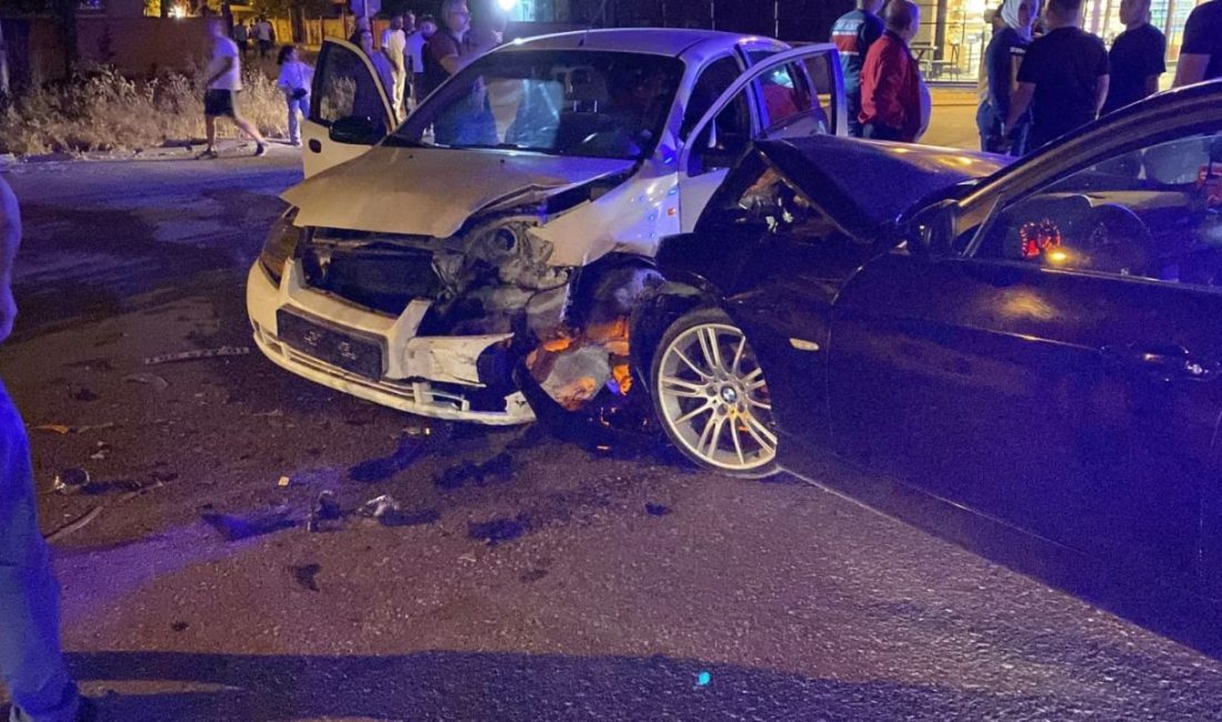 Yavuz YILMAZ/ İNEGÖL(Bursa), – BURSA’nın İnegöl ilçesinde iki otomobilin kafa