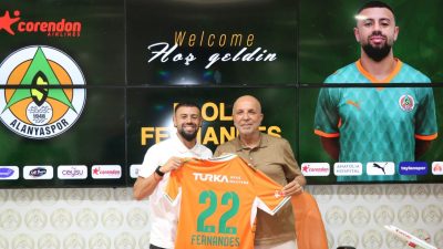 Erkan UYSAL/ALANYA (Antalya), – CORENDON Alanyaspor, Yunanistan Ligi takımlarından AEK’da