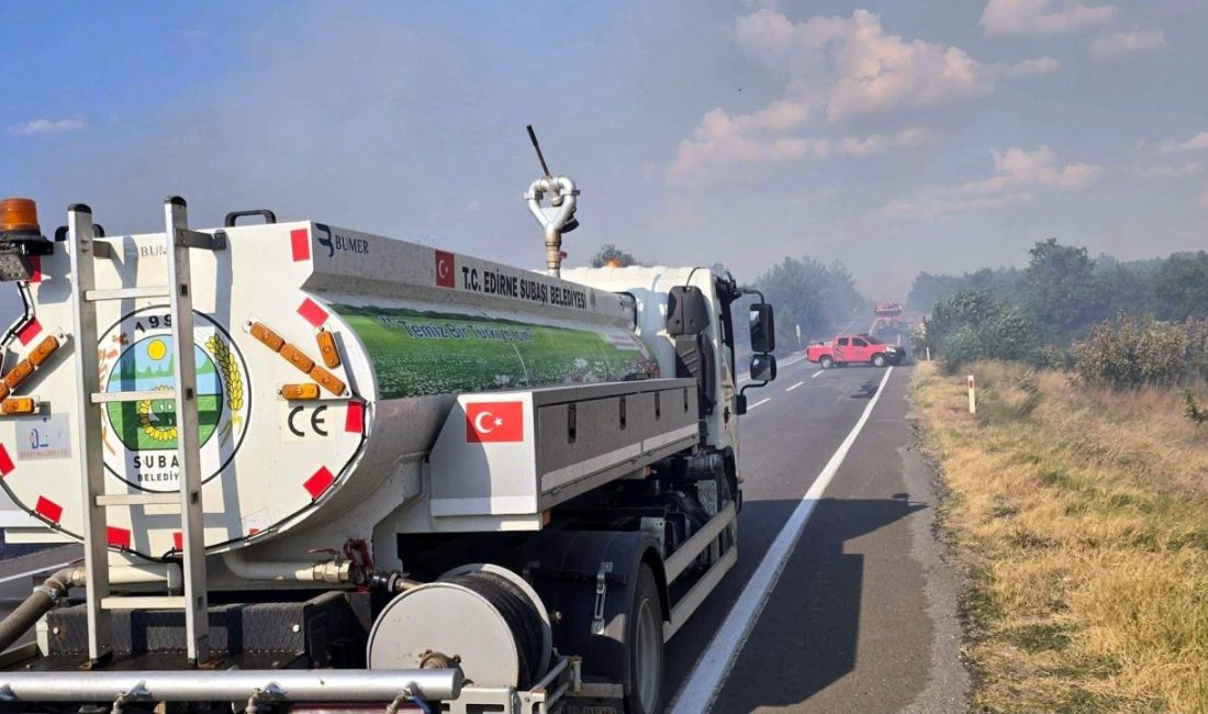 YANGIN KONTROL ALTINDA Edirne’nin Meriç ilçesine bağlı Karayusuflu köyü yakınlarında