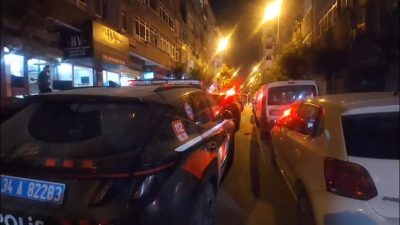 Vehbi DEMİR / İSTANBUL, – GÜNGÖREN’de husumetli iki grup arasında