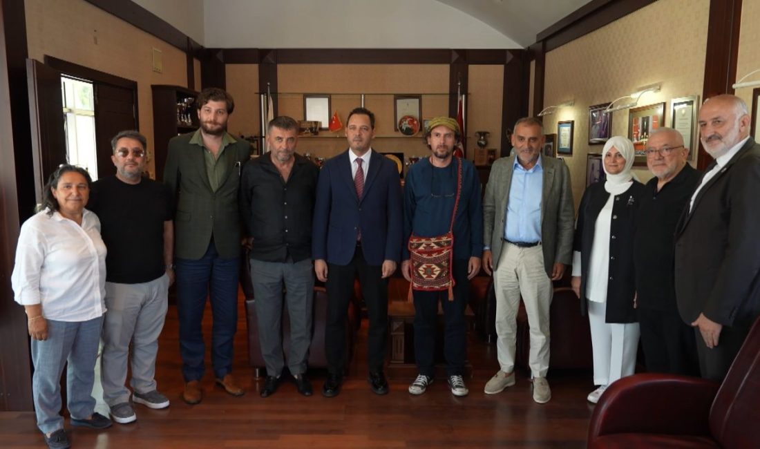 Gülseren KARAPINAR/İSTANBUL, – BEYOĞLU’nda Kasımpaşa-Trabzonspor maçının ardından taraftarların attığı iddia