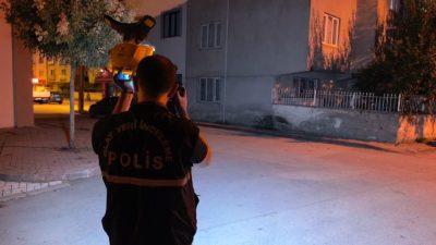 Yavuz YILMAZ/ İNEGÖL(Bursa), – BURSA’nın İnegöl ilçesinde motosikletle gelen şüphelinin