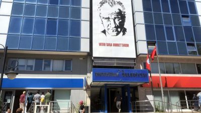 Kadir ÖZEN/İZMİR, – İZMİR Cumhuriyet Başsavcılığı tarafından yürütülen ‘rüşvet’ ve