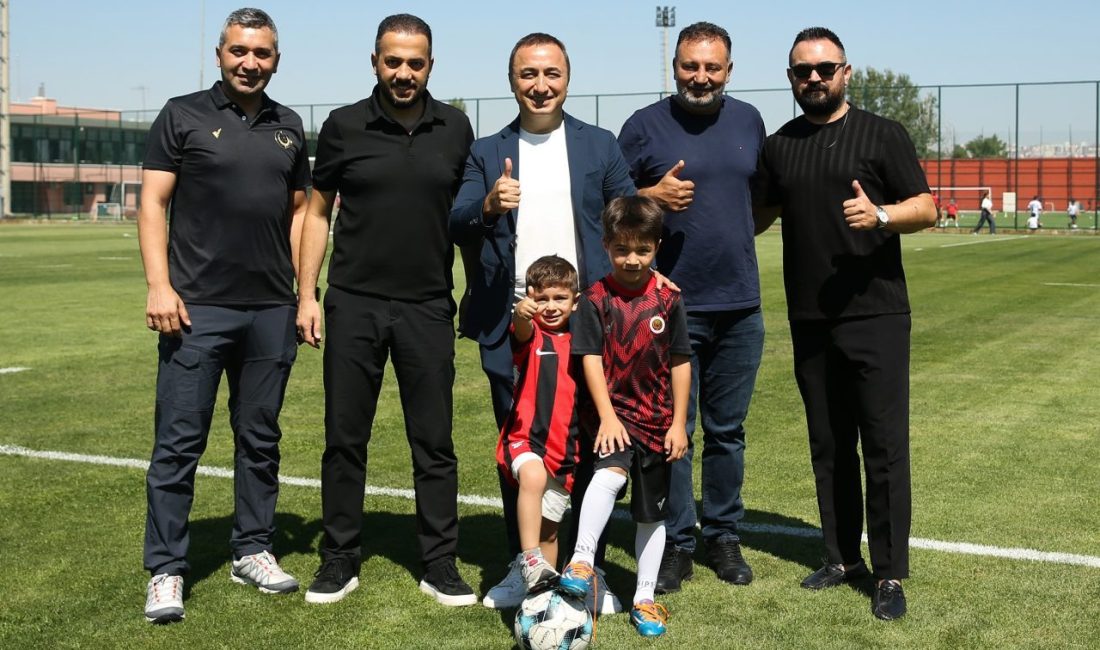 Mikail KARAMAN/ANKARA, – SÜPER Lig’in ilk haftasında Gençlerbirliği’nin Fenerbahçe ile