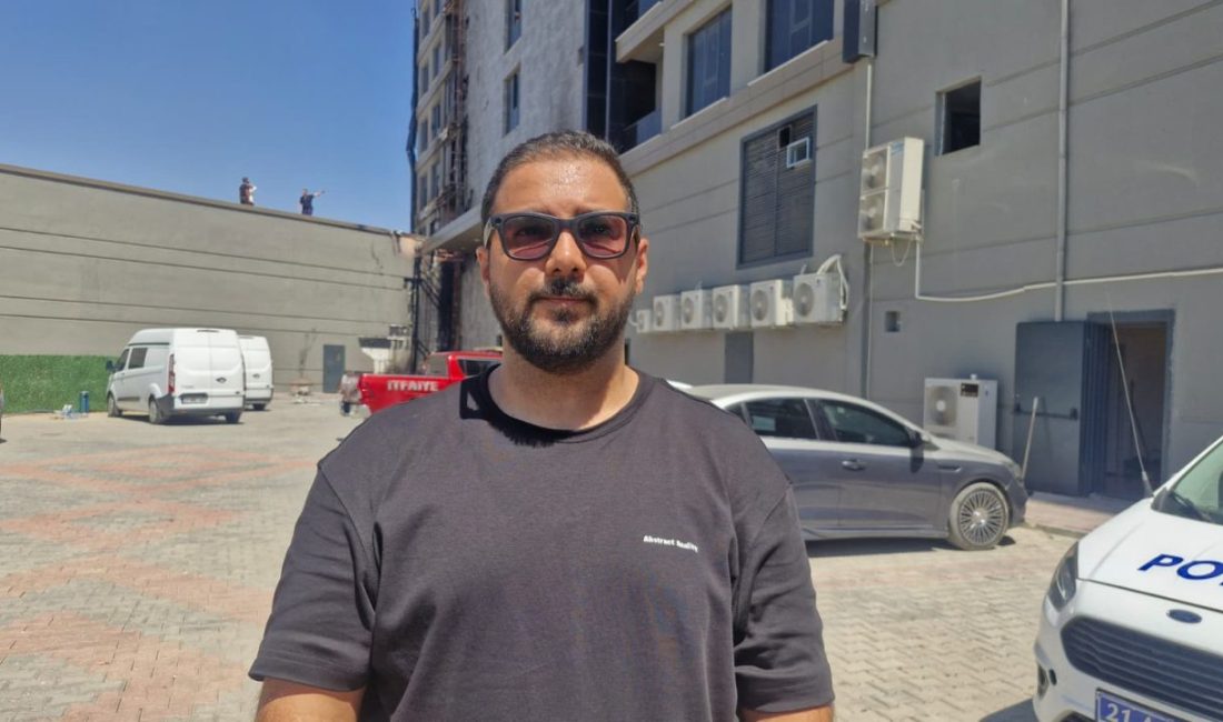 YANGIN TERAS KATINDAN BAŞLAMIŞ Diyarbakır’da 13 katlı bir plazada çıkan,
