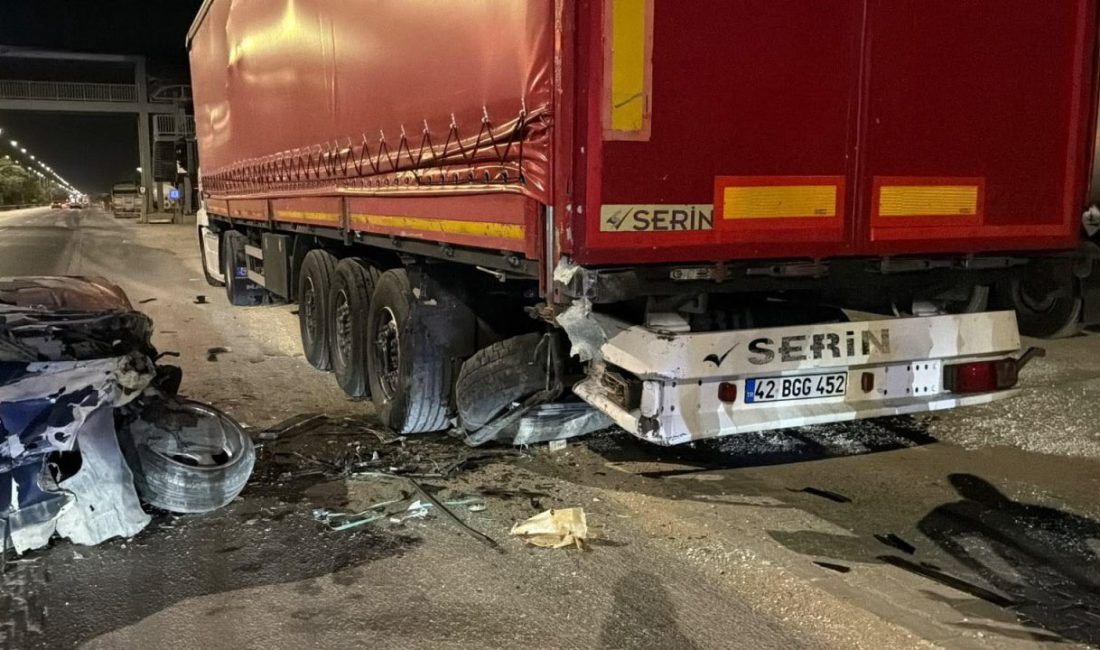 Batuhan KILIÇ/ESKİŞEHİR, -ESKİŞEHİR’de TIR’a çarptıktan sonra hurdaya dönen otomobilin sürücüsü