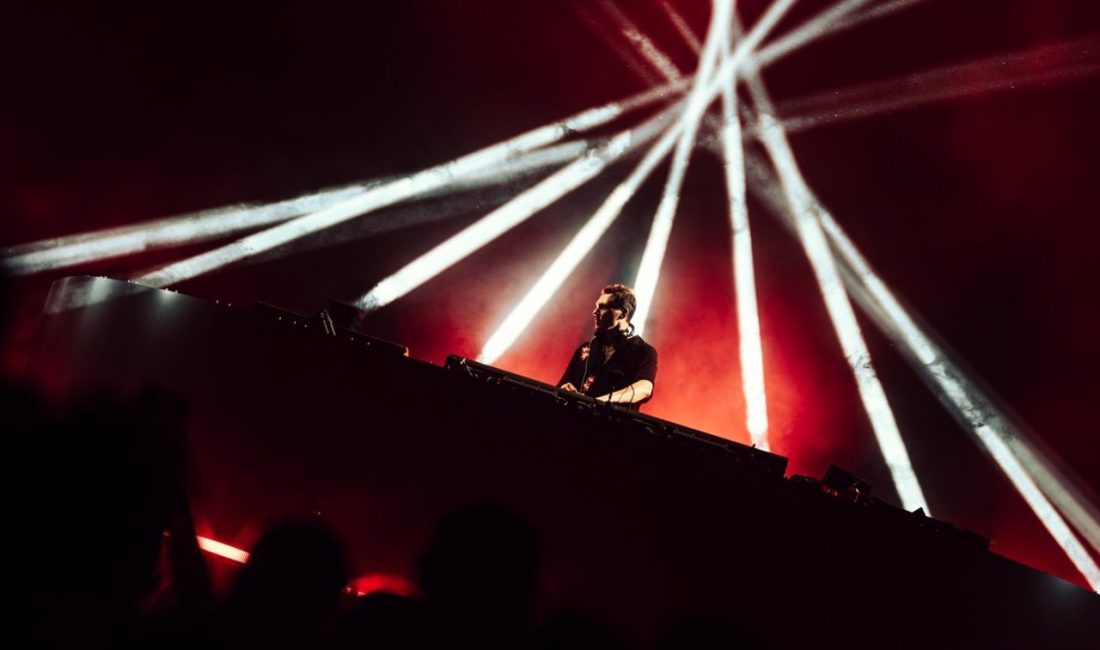 İSTANBUL, – DÜNYACA ünlü DJ Tiësto, 8 Ağustos’ta İstanbul Festivali
