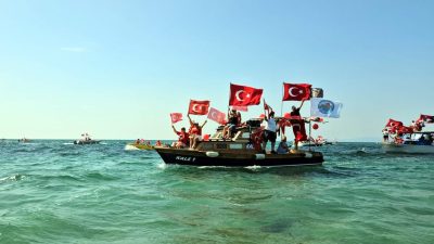 SAROS KÖRFEZİ’NDE TEKNE İLE KUTLAMA Edirne’nin Enez ilçesinde Enez Amatör