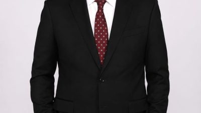 İSTANBUL, – Yapı Kredi’de Ticari Bankacılık Yönetim Başkanı olarak görev