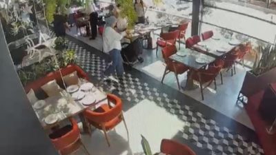 Emre KURT/İSTANBUL, – ZEYTİNBURNU’nda müşteri gibi girdiği restoranda silahla 2